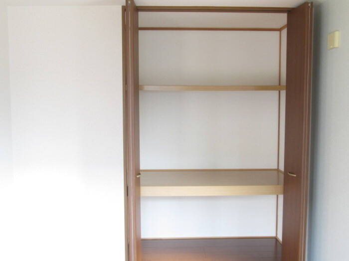 ファミール南山 Bの収納