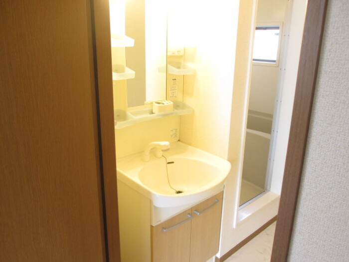 ファミール南山 Bの洗面所