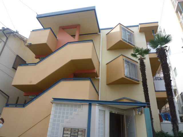 ドメスティック南光荘の外観