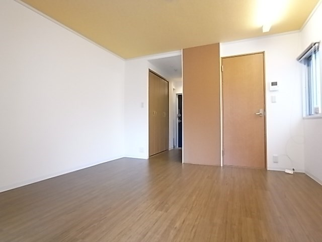 ドメスティック南光荘の居間・リビング