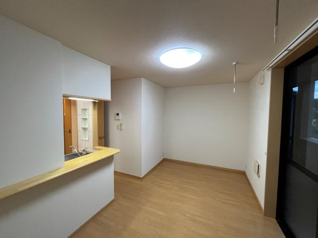 グリーンハイムＥの居間・リビング|リビング