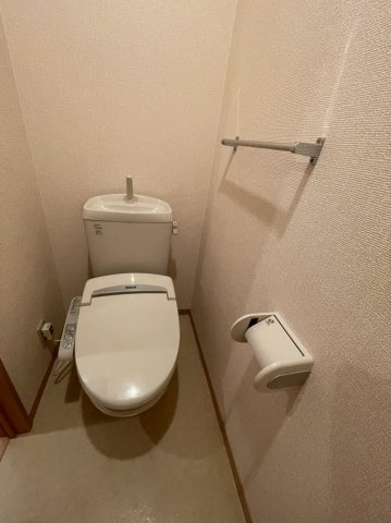 パークハイム朝宮 Ｂのトイレ