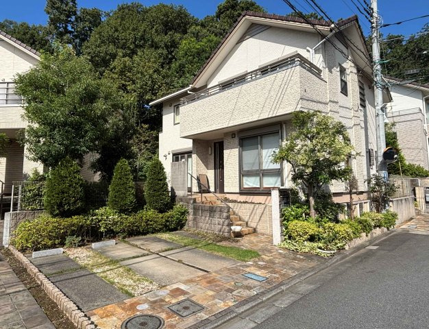 はるひ野三丁目戸建の画像