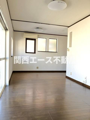  | 国松町貸家