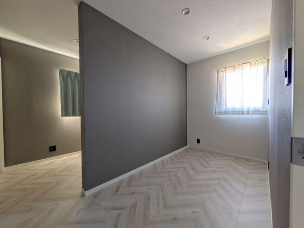 久原中央1丁目　中古の洋室