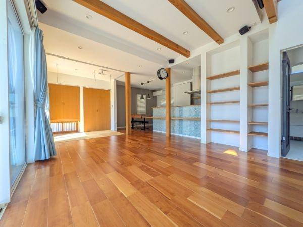 久原中央1丁目　中古の居間・リビング