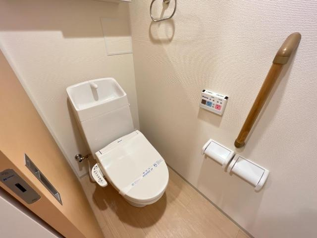 タイニーヴィラのトイレ|シャワー付トイレ（イメージ）