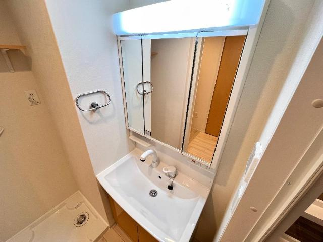 ラメール上天満の洗面所|洗髪洗面化粧台