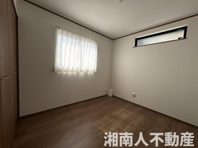 茅ヶ崎市柳島2丁目　新築戸建て　全１棟の洋室|コンパクトで使いやすい洋室です