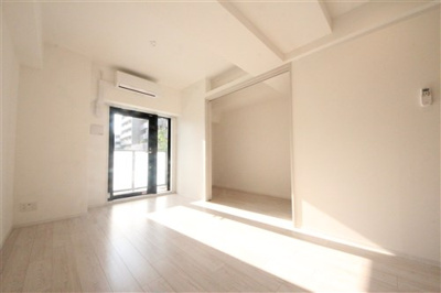 【居間・リビング】 | 大阪難波Noah