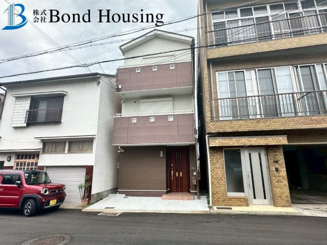 「オール電化」「明石海峡大橋一望」岬町 築20年の外観