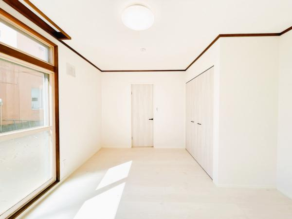 網走市潮見９丁目７戸建の居間・リビング