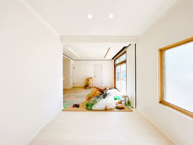 網走市潮見９丁目７戸建の居間・リビング