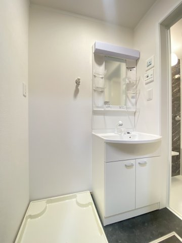【新築】Maison de hibou (メゾン ドゥ イブー)Dの独立洗面台