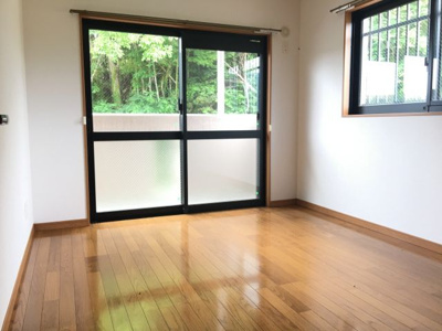 【洋室】 | リバーサイドレジデンス