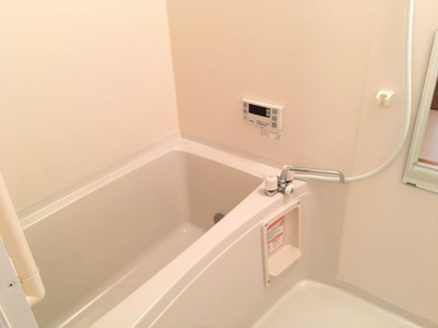 【浴室】 | リバーサイドレジデンス | 便利な追炊き機能付き◎