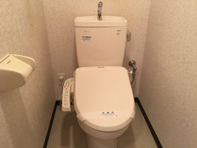 【トイレ】 | リバーサイドレジデンス | 嬉しい 温水洗浄便座◇