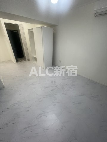 ロイヤルパレス清水町の洋室