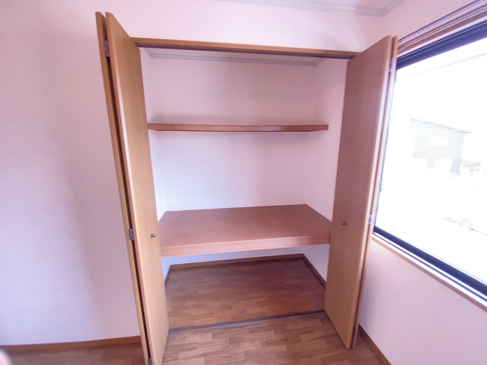熊本市南区刈草３丁目のアパートの収納