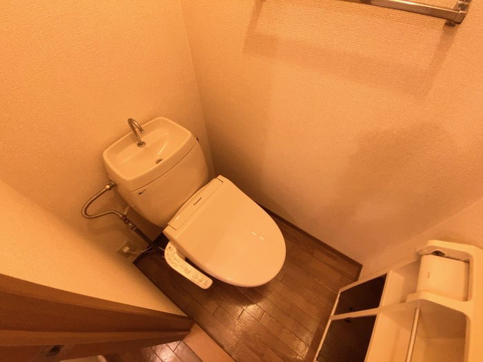 熊本市南区刈草３丁目のアパートのトイレ