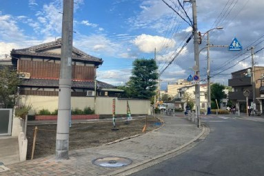 守口市大枝北町　土地の前面道路含む現地写真