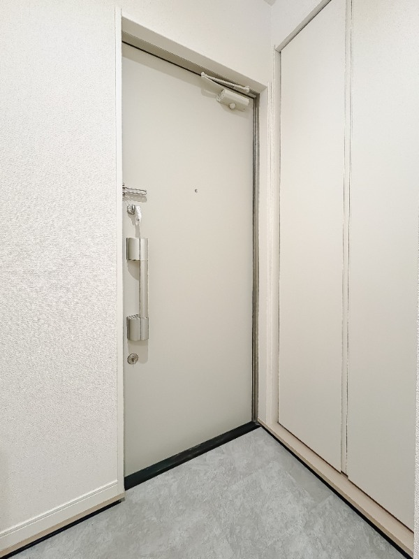 さいたま市北区日進町１丁目のアパートの玄関|玄関