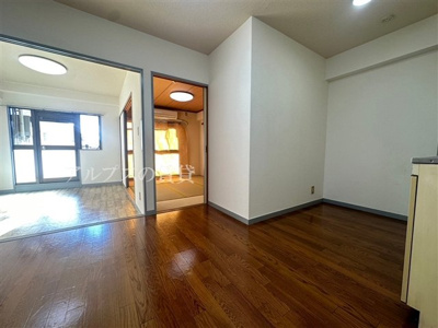 【居間・リビング】 | オークハイム