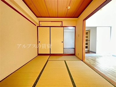 【寝室】 | オークハイム