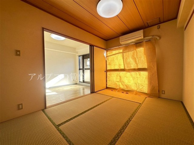 【寝室】 | オークハイム