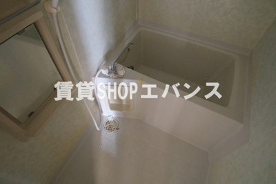 【浴室】 | グローバルヴィラ弐番館