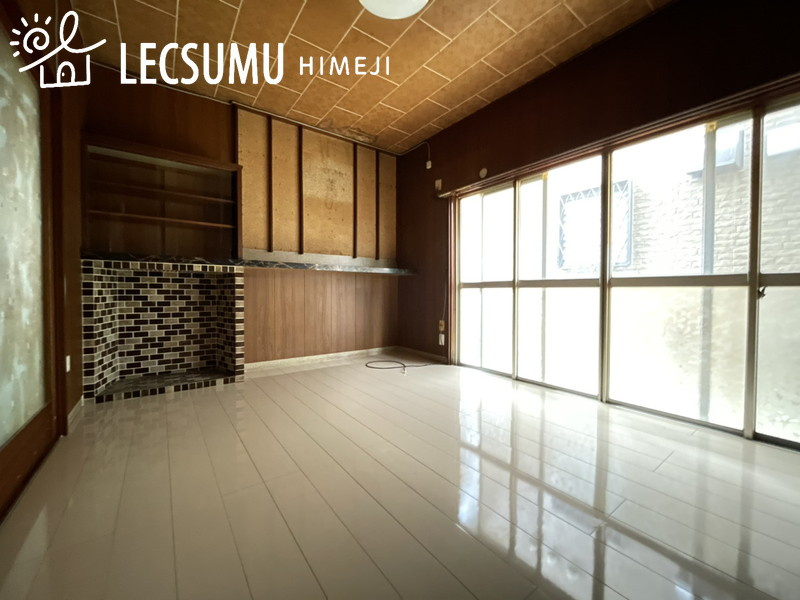 姫路市飾磨区英賀/中古戸建の居間・リビング