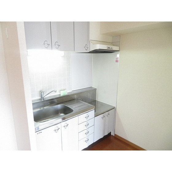 ロイヤルヒルズ浦和のキッチン|使いやすいキッチンです