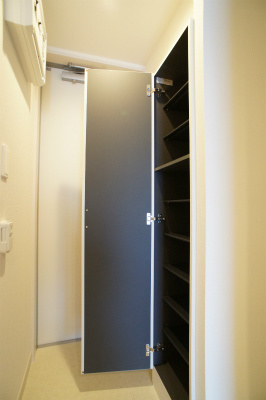 リブリ・杜の収納|こまごまとしたものを収納できそうですね