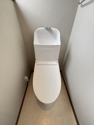 ロードライトのトイレ|ゆったりとした空間のトイレです