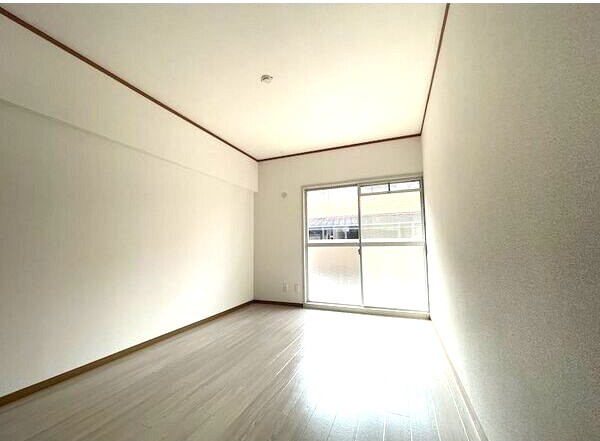 サンテラスタカギの居間・リビング