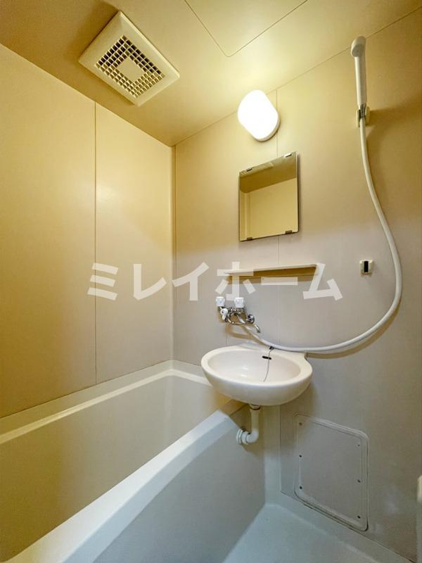 エフエヌハイツの浴室