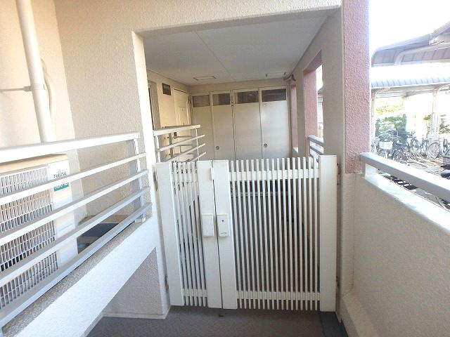 川越ニューシティいせはら リバーサイド壱番街２号棟の玄関