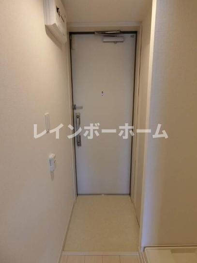 リブリ・朝霞本町の玄関