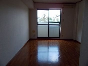 【居間・リビング】 | リバーサイドヴィレッジ