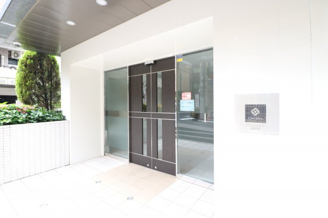 【エントランス】