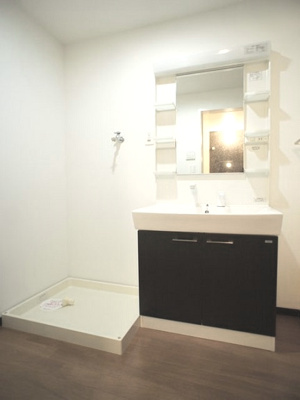 【独立洗面台】 | リバレイン | オシャレな洗髪洗面化粧台です。