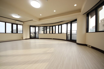 【内装】 | 芦屋ファルファーラ