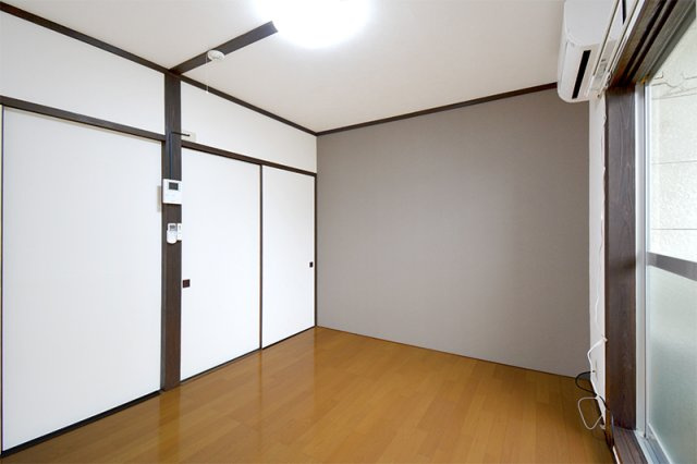 ラ・ネージュ上越Ⅱの居間・リビング