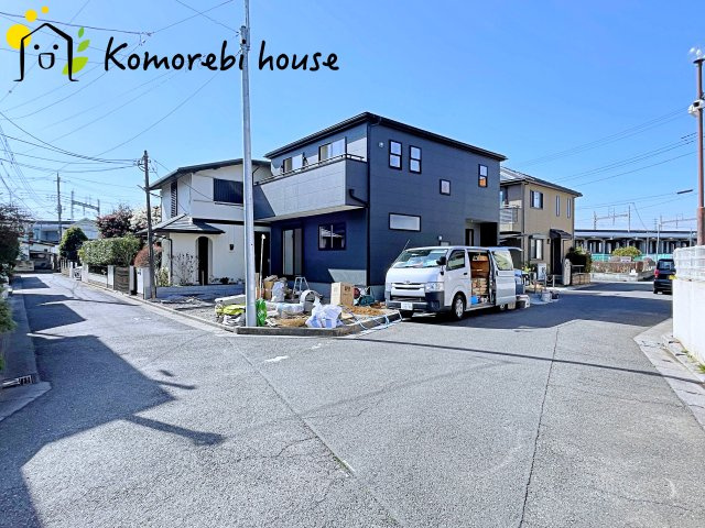 上尾市原市　第8　新築一戸建て　リーブルガーデン　01の前面道路含む現地写真|26.3.14撮影済み
