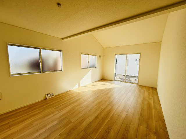新築　高崎市箕郷町白川第2　クレイドルガーデン　2号棟の居間・リビング|高崎市箕郷町白川第2　クレイドルガーデン