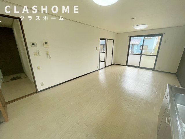 チッチとポッポB　　刈谷市近郊の賃貸はクラスホーム刈谷店の居間・リビング