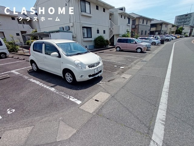 チッチとポッポB　　刈谷市近郊の賃貸はクラスホーム刈谷店の駐車場