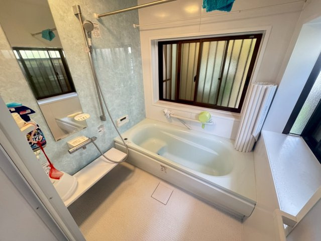 東金市関内　中古戸建の浴室