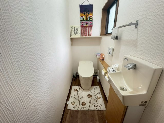 東金市関内　中古戸建のトイレ