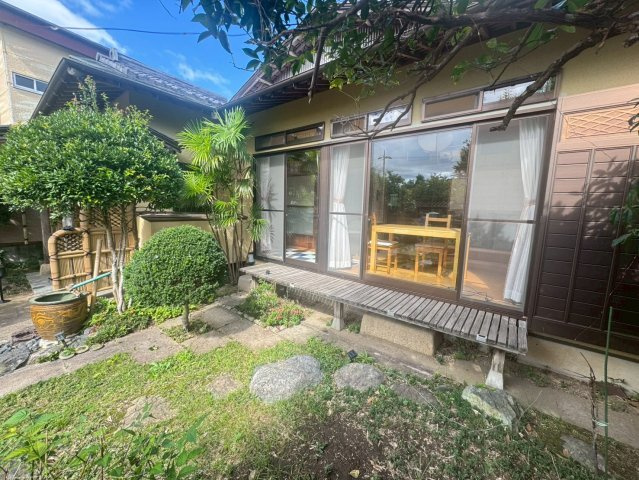 東金市関内　中古戸建の庭